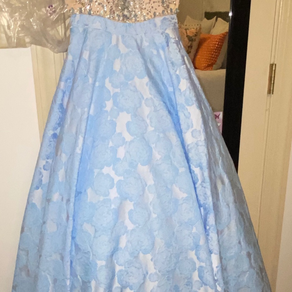 MORILEE WINNING PAGEANT GOWN